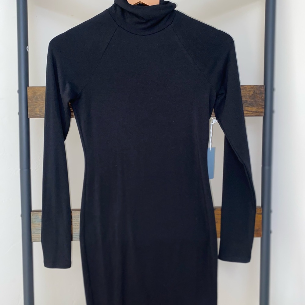Mini dress with long sleeve and turtle neck